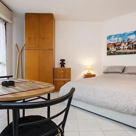 Loft Alto Con Vista Su Citta Alta Apartment Bergamo Exterior photo